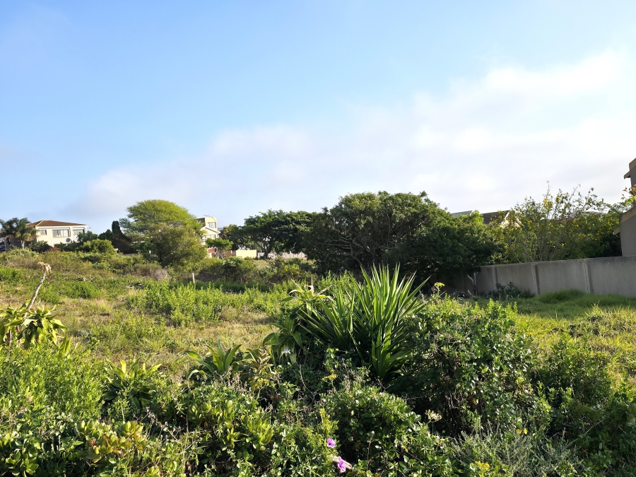 0 Bedroom Property for Sale in Wavecrest Eastern Cape